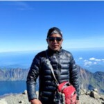 Yohanes Rodriques Seran, S. Pd., Gr. | Guru SMAN 2 Langke Rembong dan Pembina Ekstrakurikuler Seni