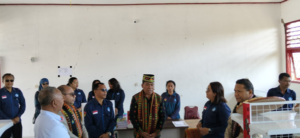 Kunjungan kerja Kadis Perindag NTT di NTT Mart SMAN 2 Langke Rembong, Jumat (2/10/2026).
